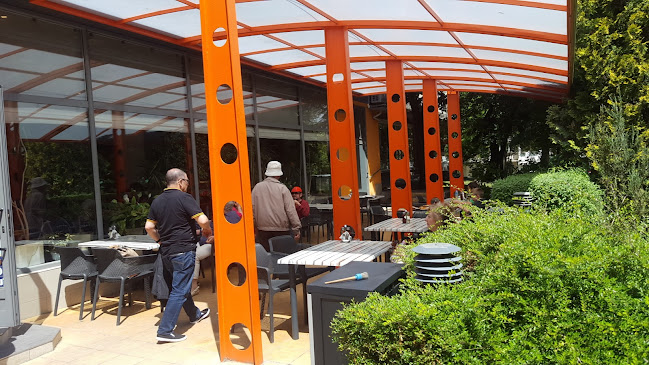 бар-ресторант ВОАЯЖ - Гастрономия и хотелиерство