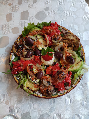 Comentarii opinii despre Маслина