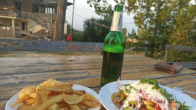 Язовир Михайлово - Гастрономия и хотелиерство