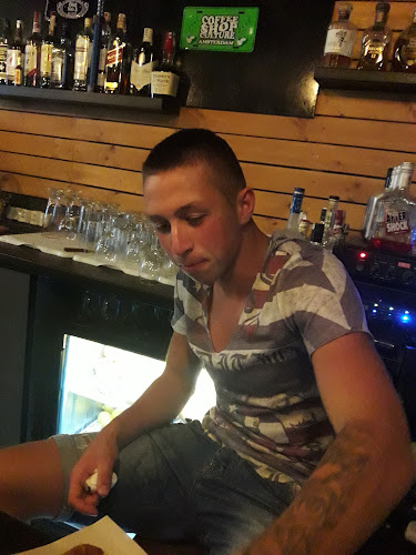 Comentarii opinii despre Кибика