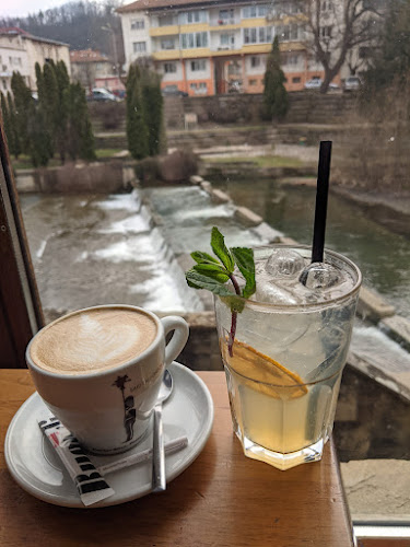 Opinii despre Макиато în Троян - Гастрономия и хотелиерство