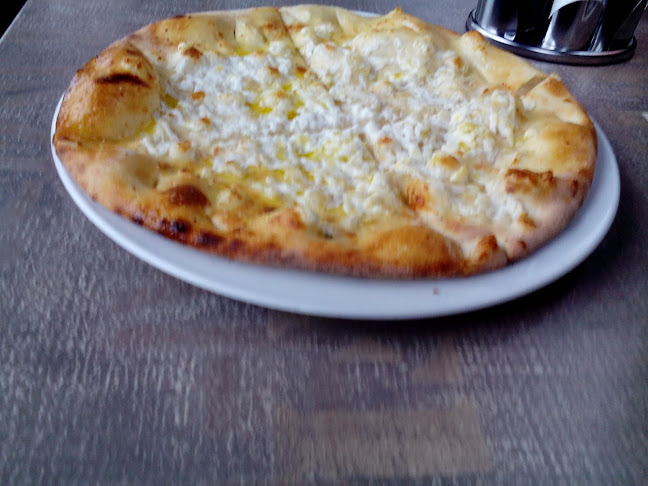 кв. Стария град, ул. „Търговска“ 4, 8200 Поморие