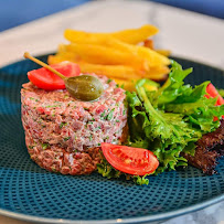 София център, ул. „Оборище“ 37, 1504 София