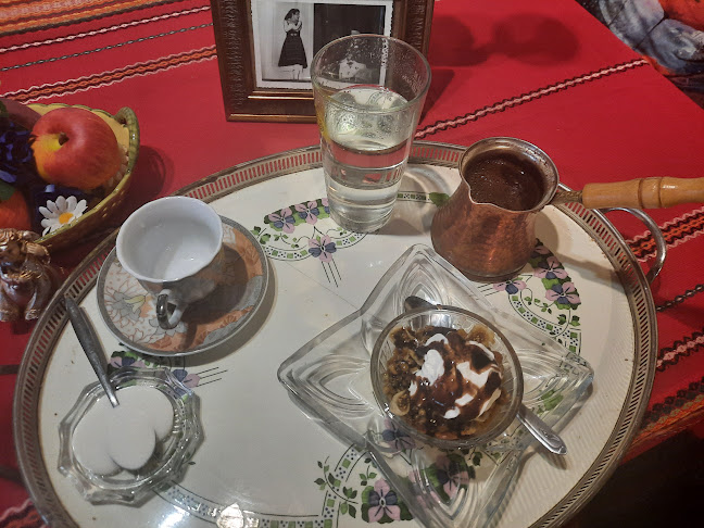 Cafenea "Mina" - Елена