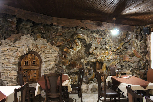 Comentarii opinii despre Ресторант "Родина"