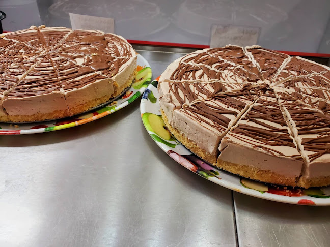 Домашна кухня "Кулинарните изкушения на Емии"