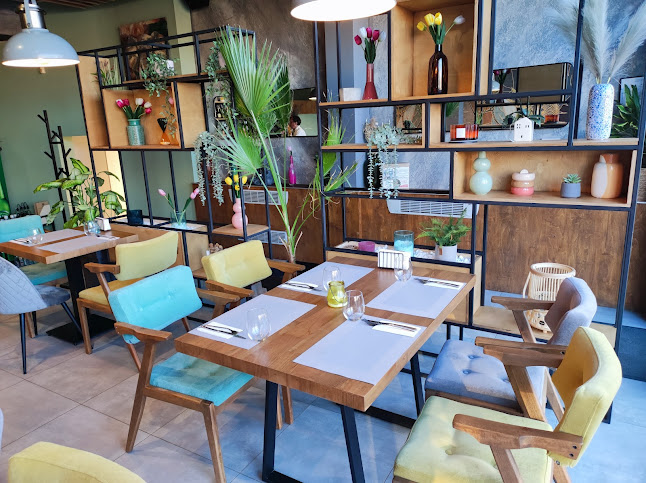 128 Family Restaurant - Гастрономия и хотелиерство