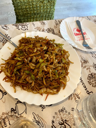 Китайски ресторант "Елегант" - Гастрономия и хотелиерство