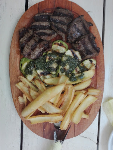 София център, ул. „Ген. Паренсов“ 25, 1000 София