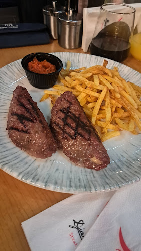 Djanam Turkish Restaurant and Steak - Гастрономия и хотелиерство