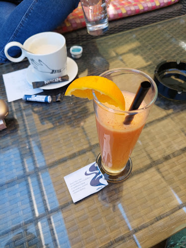 Cafe Club Svilena Bar& Dinner - Гастрономия и хотелиерство