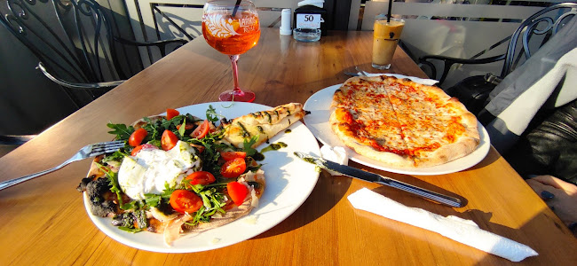 Ресторант Южен Полъх на бул. Свобода