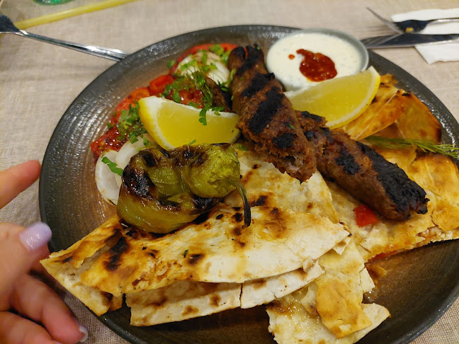 Ресторант" Бяло море"