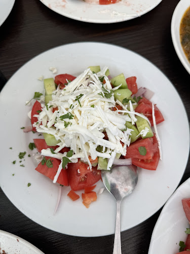 Opinii despre Нипо în Република - Гастрономия и хотелиерство