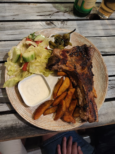 Opinii despre Chef's family bar&kitchen în Видин - Гастрономия и хотелиерство