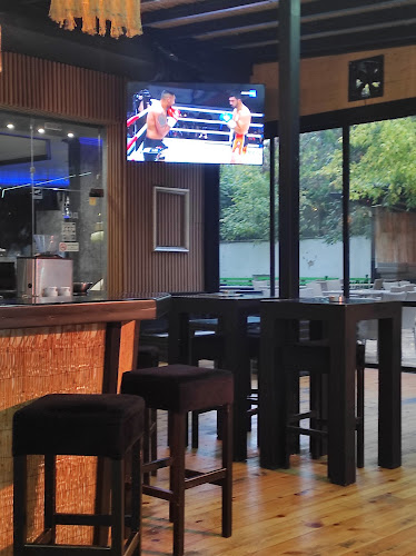 Comentarii opinii despre Paradise Bar