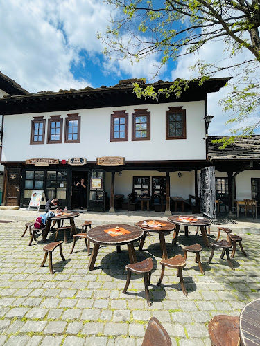 ул. Ангел Кънчев 3, 5350 Трявна