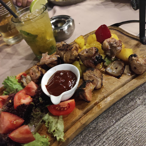 La Cubanita En El Mar Sveti Vlas - Свети Влас