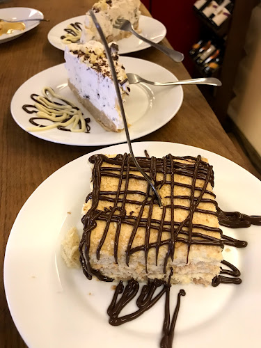 Пърленка - Гастрономия и хотелиерство