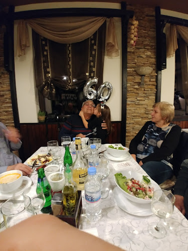 Стаи за гости Етно Чакала - Гастрономия и хотелиерство