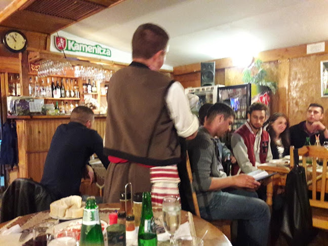 Opinii despre Снек-бар "Сафари" în Чепеларе - Гастрономия и хотелиерство