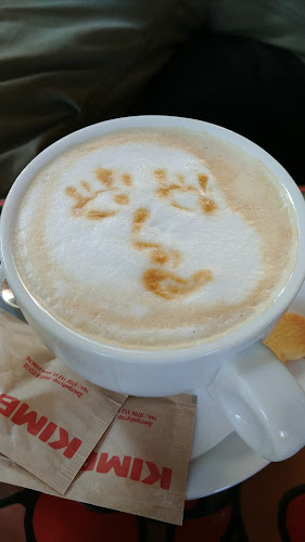 Кафе-сладкарница Теа - кв. Изток - Гастрономия и хотелиерство