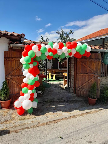 ул. „Ивайло" 16, 5140 Лясковец