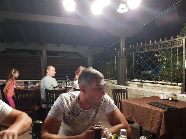 Ресторант "Нашенци" 2 - Гастрономия и хотелиерство