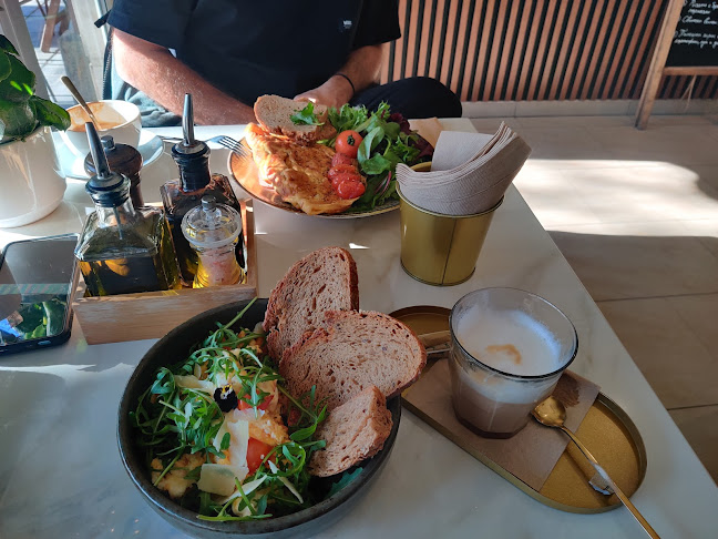 Кафене Форест