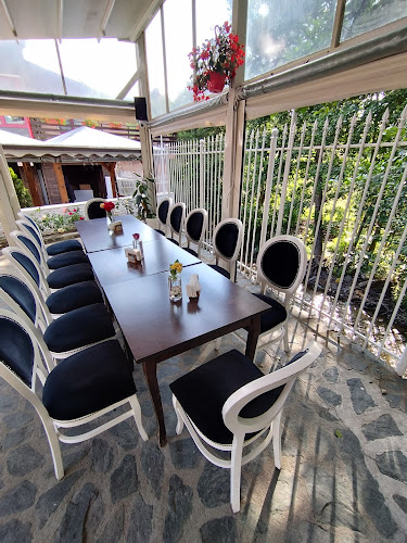 Мартини ресторант и бар - Гастрономия и хотелиерство