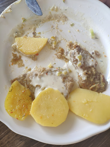 Ресторант "Victoria" | Вкусна Храна | Семейна Вечеря | Романтична Вечеря - Гастрономия и хотелиерство