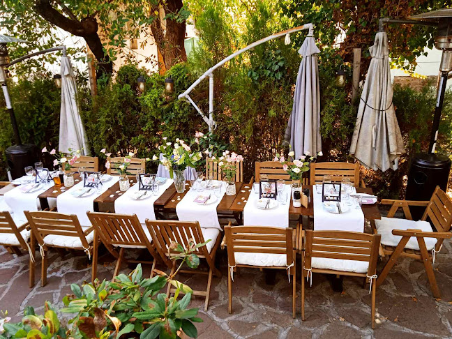 Ресторант-градина "Пей сърце"| Ресторант София - Гастрономия и хотелиерство