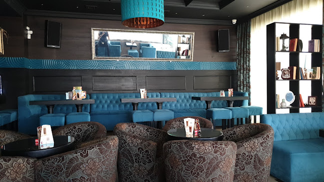 Opinii despre Cafe Club Svilena Bar& Dinner în Свиленград - Гастрономия и хотелиерство