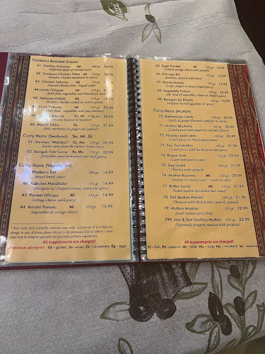 Гуркха - Гастрономия и хотелиерство