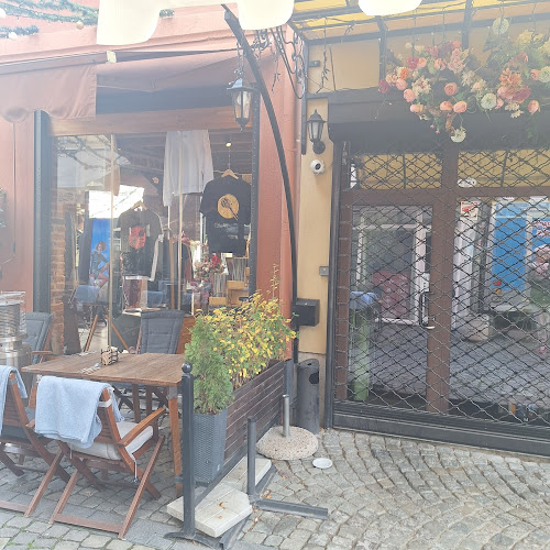 КапанаРайон Централен, ул. „Загреб“ 1, 4000 Пловдив