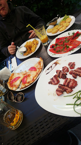 1373, ж.к. Красна поляна 1, София