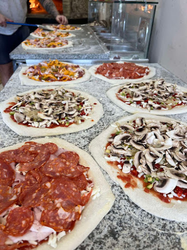 Pizza Locale - Гастрономия и хотелиерство