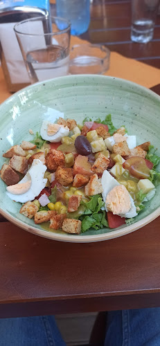 Ресторант и пицария Верони - Гастрономия и хотелиерство