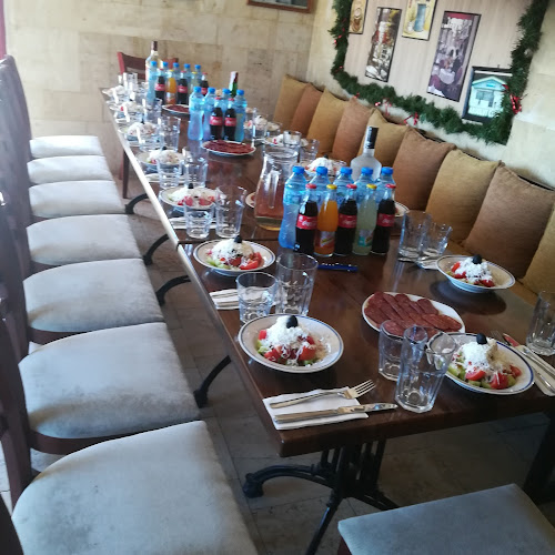 Opinii despre Кафе-клуб “Шита” în Съединение - Гастрономия и хотелиерство