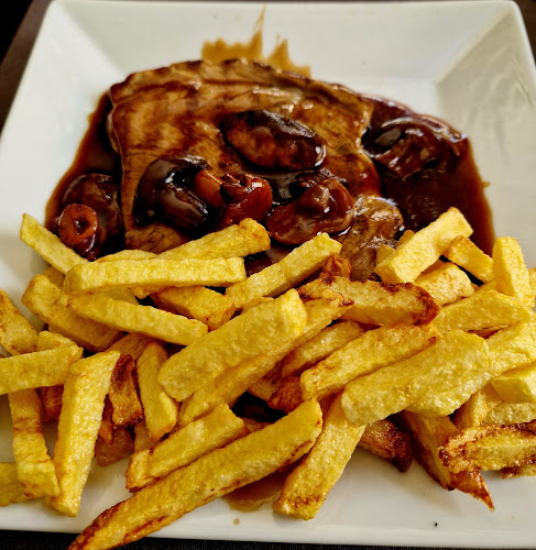 Парк Бистрица - Гастрономия и хотелиерство