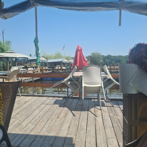 Рибен ресторант с.Момино - Гастрономия и хотелиерство