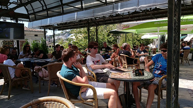 Opinii despre Сладкарница "Стратилат" în Велико Търново - Гастрономия и хотелиерство