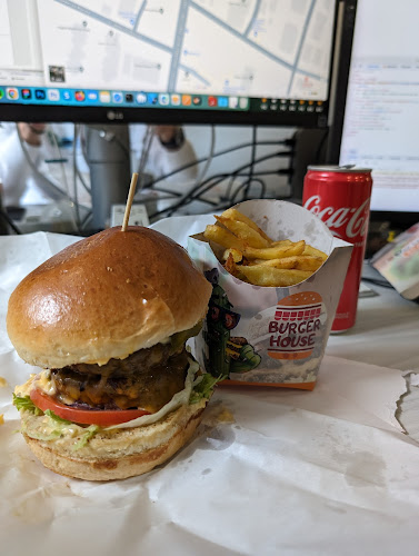 Comentarii opinii despre Burger House