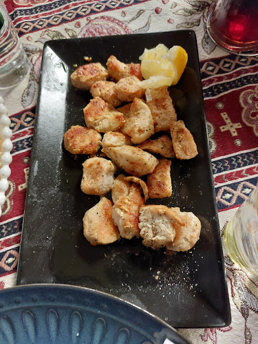 Papi Djan Bar&Grill - Гастрономия и хотелиерство