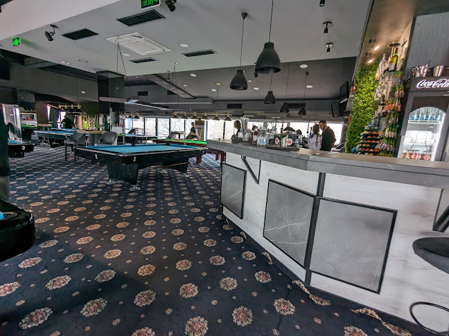 Боулинг кафе