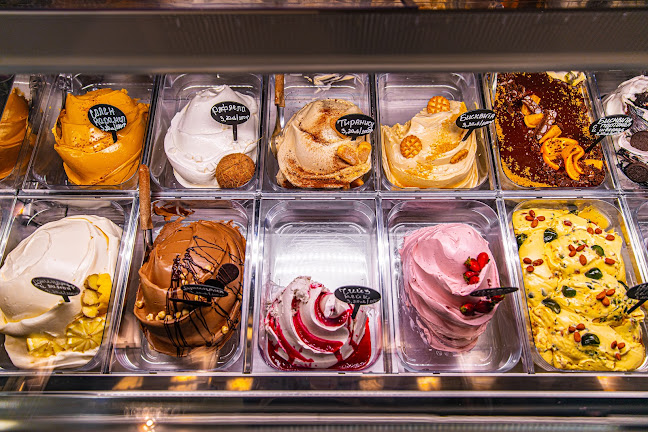 Gelatiamo - Caffe & Dolceria - Гастрономия и хотелиерство