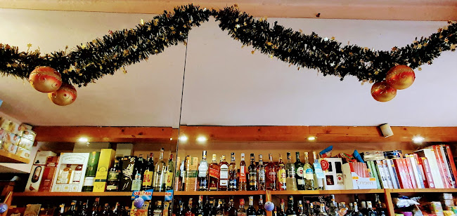 Магазин за кафе, алкохол и цигари - Гастрономия и хотелиерство