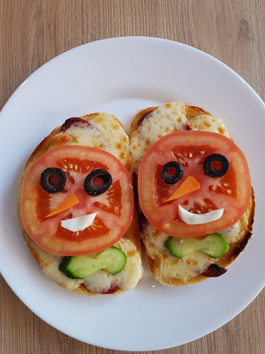 Opinii despre Снек-бар Enjoy în Велинград - Гастрономия и хотелиерство