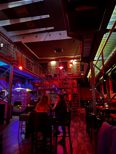 Музикален скара-бар Балкантон - Парното - Гастрономия и хотелиерство