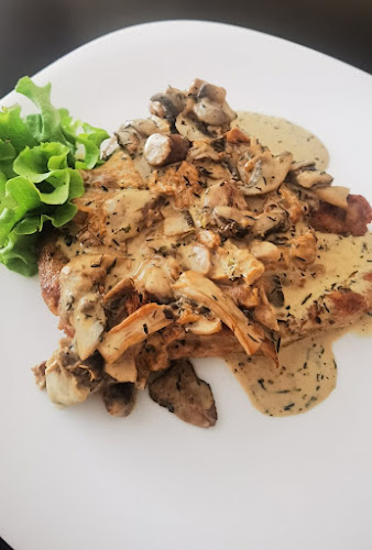 При Кети - Гастрономия и хотелиерство